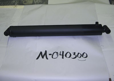 MC-1001129 4 x 32 x 2.5 Non By-pass Cylinder